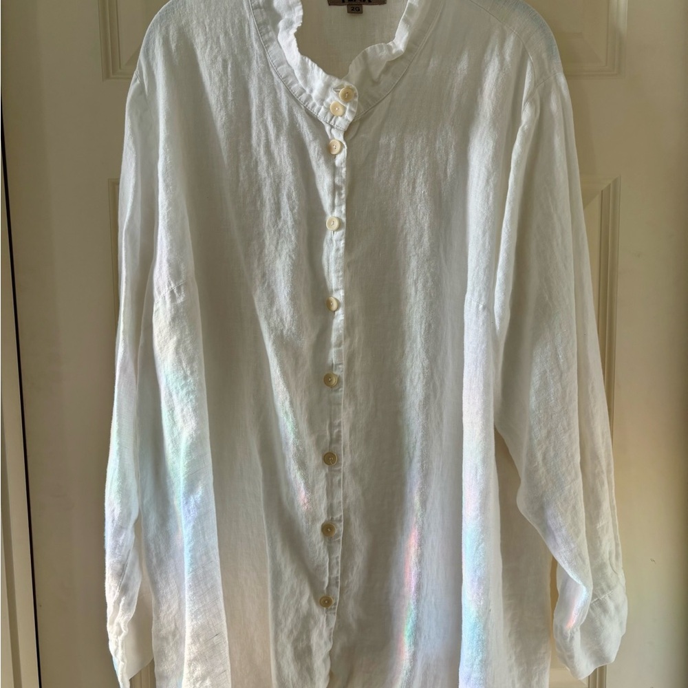 Flax 2G White Button-Up Blouse tunic